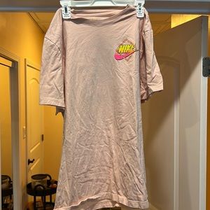 Xl pink Nike t shirt